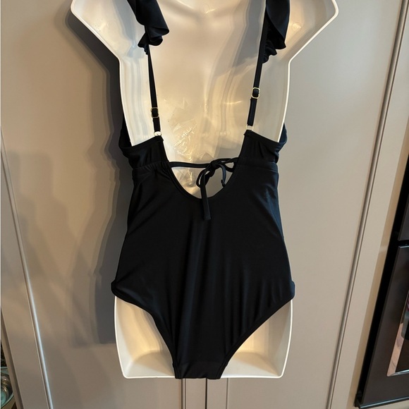 Pink blush maternity Black Ruffled One-Piece Swimsuit S - Picture 3 of 5